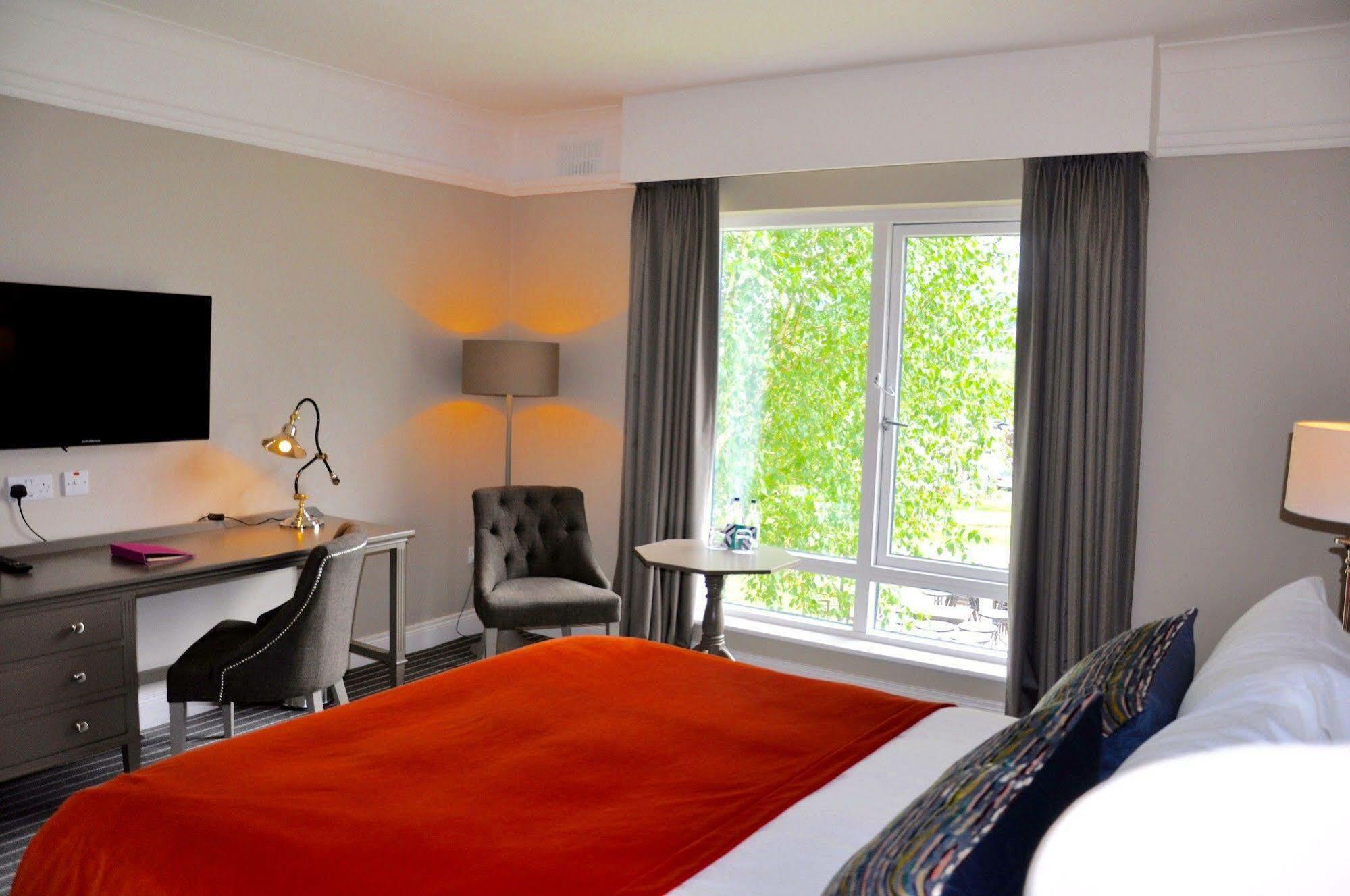 Killaloe Hotel & Spa Ngoại thất bức ảnh
